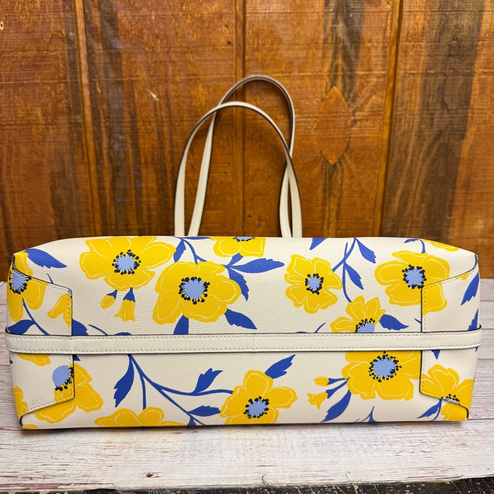 Kate Spade Bleecker Sunshine Floral Tote w/Pouch - Picture 3 of 10